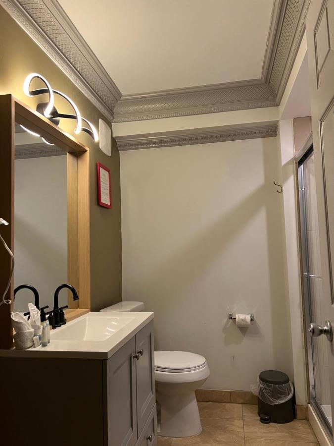 Chateau Suites Норристаун Экстерьер фото