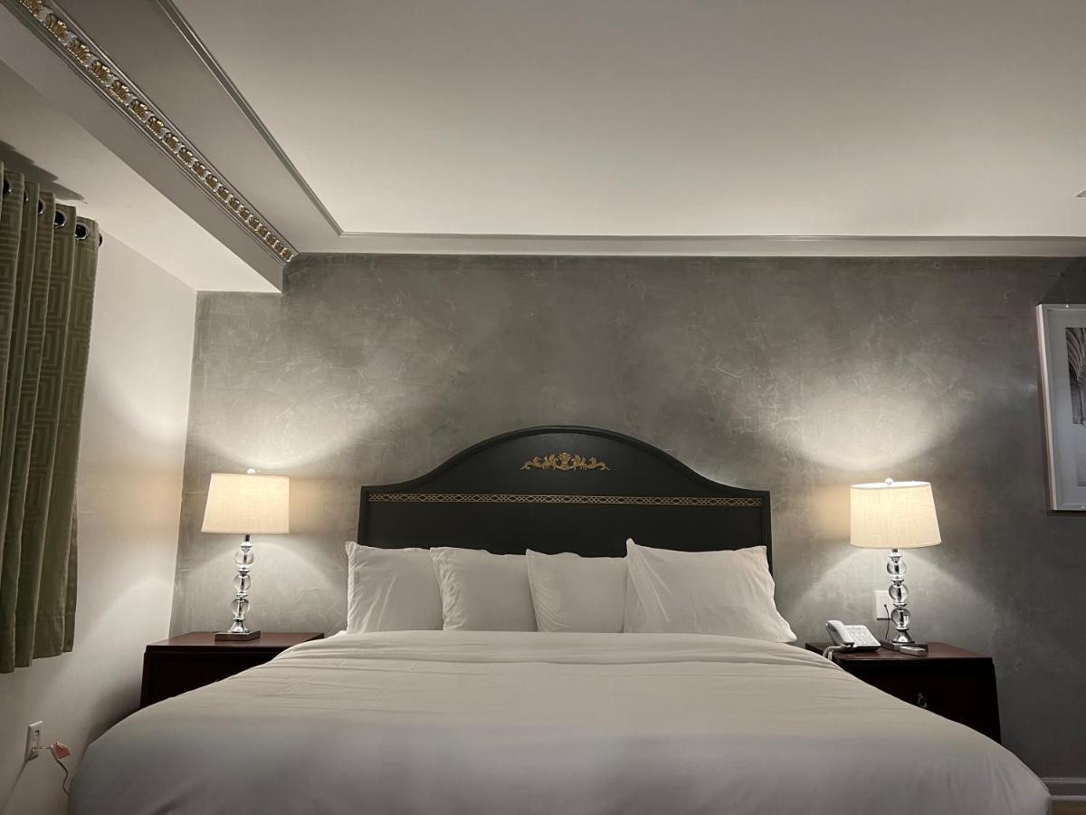 Chateau Suites Норристаун Экстерьер фото